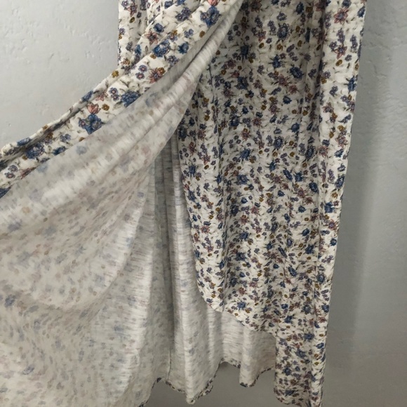 Lucky Brand Ditsy Floral Midi Wrap Dress - Picture 4 of 7